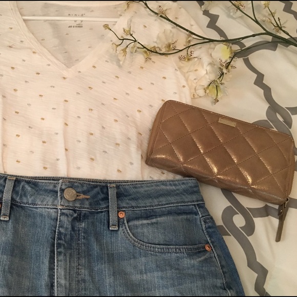 kate spade Handbags - 🌸Kate spade gold quilted wallet